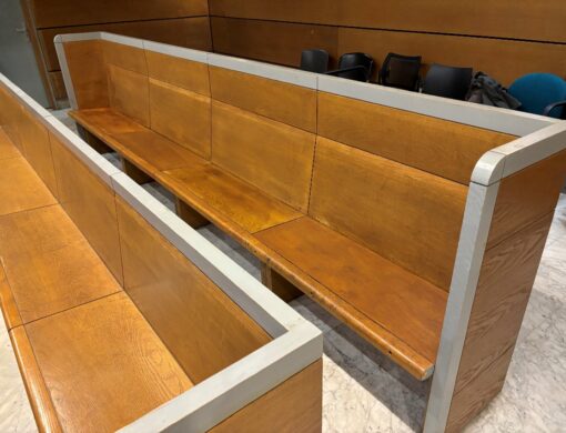Menuiserie - Entretien, réfection de banc à Draguignan