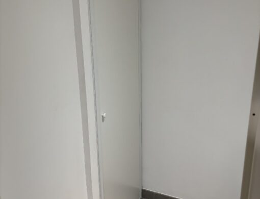 Menuiserie : Façade de placard à Fréjus