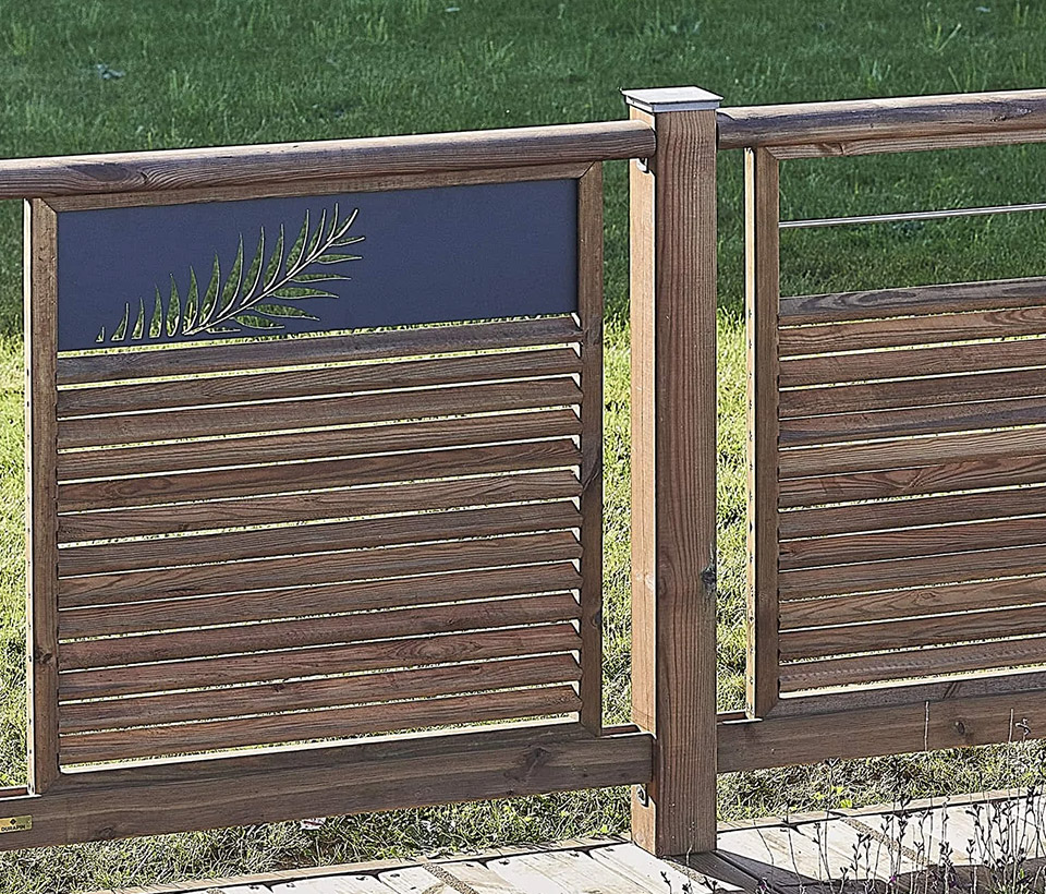 Menuisier pour installation de porte intérieure à Draguignan